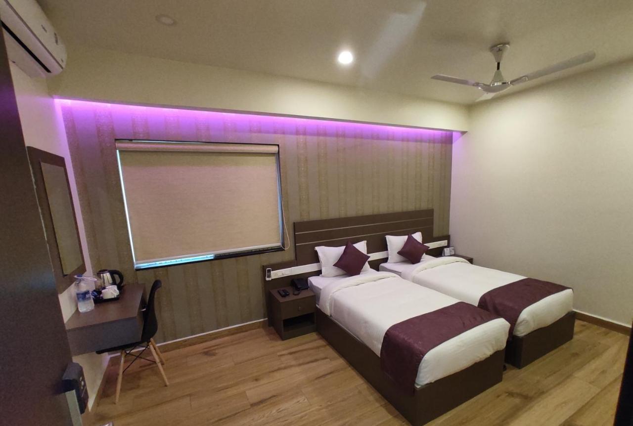 薰衣草信息公园酒店 Kochi 外观 照片